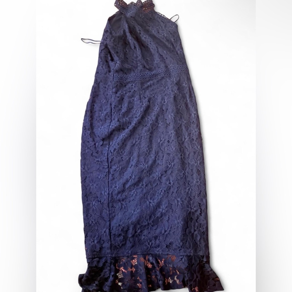 Girl in mind sleeveless Navy Lace Midi Dress size 8